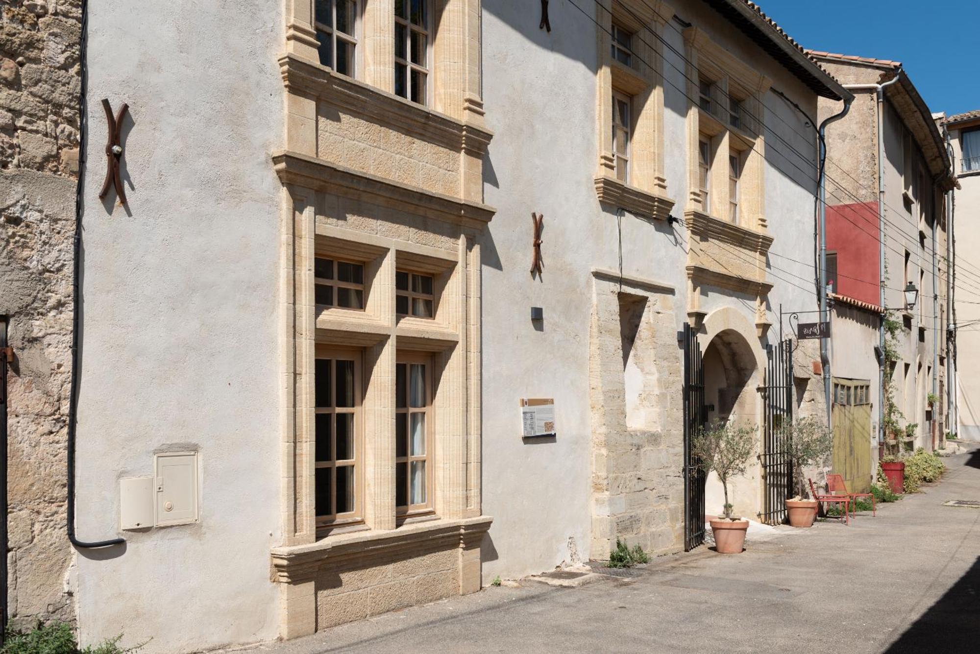 La Maison D'En Bas Des Seigneurs Кюкюрон Екстер'єр фото